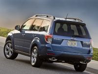 Subaru Forester 2.5XT (2010) - picture 2 of 10