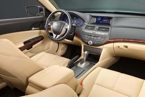 Honda Accord Crosstour (2010) - picture 9 of 9