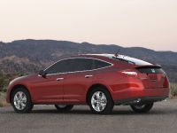 Honda Accord Crosstour (2010) - picture 6 of 9