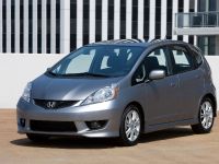 Honda Fit (2010) - picture 3 of 24