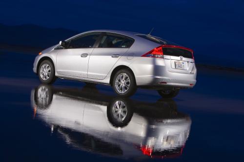 Honda Insight EX (2010) - picture 8 of 19