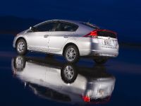 Honda Insight EX (2010) - picture 3 of 19