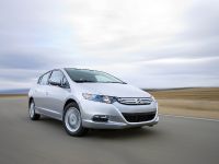 Honda Insight EX (2010) - picture 11 of 19
