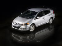 Honda Insight EX (2010) - picture 8 of 19