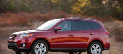 Hyundai Santa Fe (2010) - picture 7 of 16