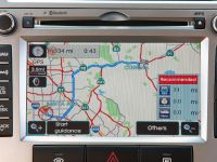 Hyundai Santa Fe (2010) - picture 11 of 16