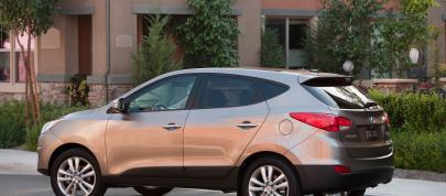 Hyundai Tucson (2010) - picture 4 of 7