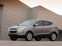 Hyundai Tucson (2010) - picture 1 of 7