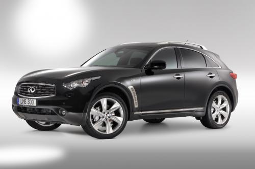 Infiniti FX30d S (2010) - picture 1 of 6