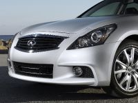 Infiniti G37 Sedan (2010) - picture 6 of 12