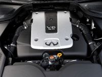 Infiniti M (2010) - picture 6 of 8