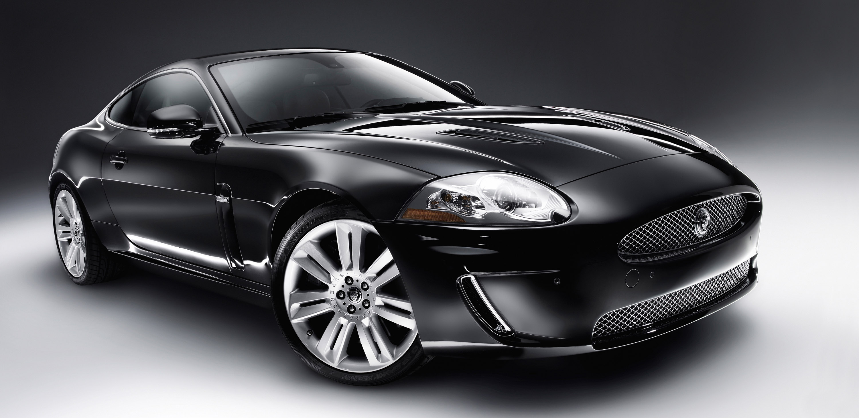 Jaguar XKR