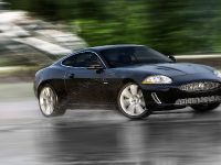 Jaguar XKR (2010) - picture 7 of 21