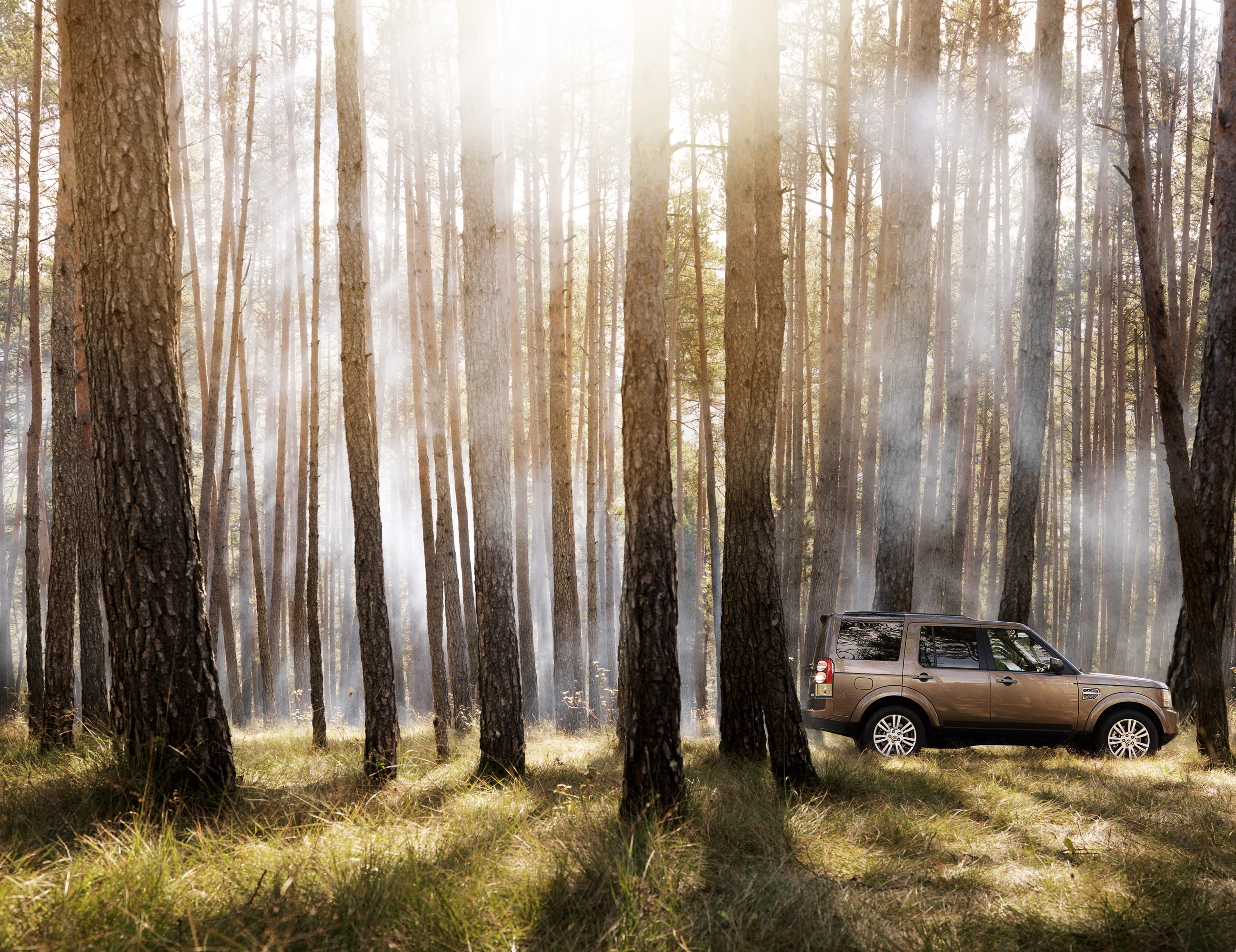 Land Rover Discovery 4