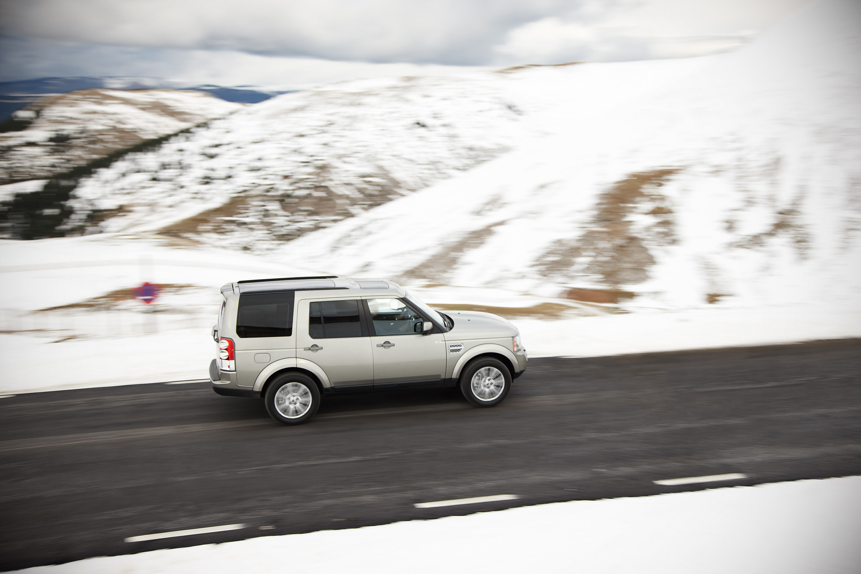 Land Rover Discovery 4