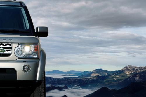 Land Rover Discovery 4 (2010) - picture 9 of 45