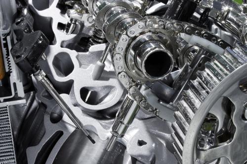 Land Rover Discovery 4 (2010) - picture 33 of 45