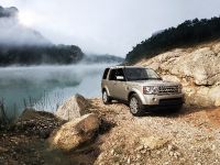 Land Rover Discovery 4 (2010) - picture 1 of 45