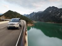 Land Rover Discovery 4 (2010) - picture 10 of 45