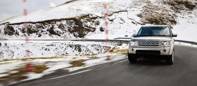 Land Rover Discovery (2010) - picture 12 of 38