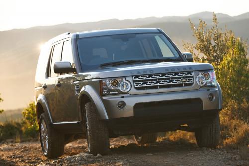 Land Rover Discovery (2010) - picture 33 of 38