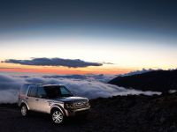 Land Rover Discovery (2010) - picture 4 of 38