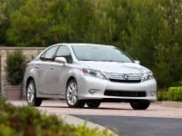 Lexus HS 250h (2010) - picture 4 of 16