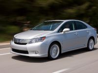 Lexus HS 250h (2010) - picture 6 of 16