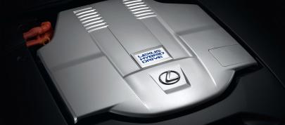 Lexus LS 600h (2010) - picture 7 of 18