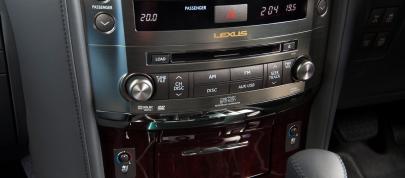Lexus LX 570 (2010) - picture 63 of 63