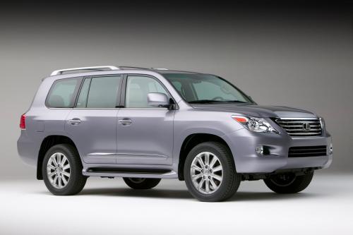 Lexus LX 570 (2010) - picture 41 of 63