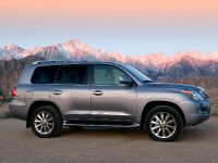 Lexus LX 570 (2010)