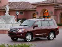 Lexus LX 570 (2010) - picture 5 of 63