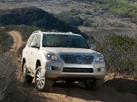 Lexus LX 570 (2010)