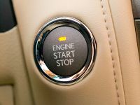 Lexus LX 570 (2010) - picture 51 of 63