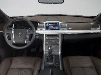 Lincoln MKS with EcoBoost (2010) - picture 14 of 15