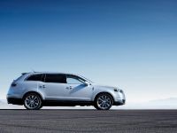 Lincoln MKT (2010) - picture 11 of 25