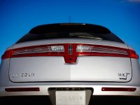 Lincoln MKT (2010)