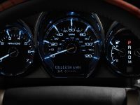 Lincoln MKT (2010) - picture 19 of 25