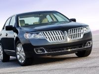 Lincoln MKZ (2010) - picture 10 of 18