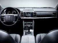 Lincoln MKZ (2010) - picture 13 of 18