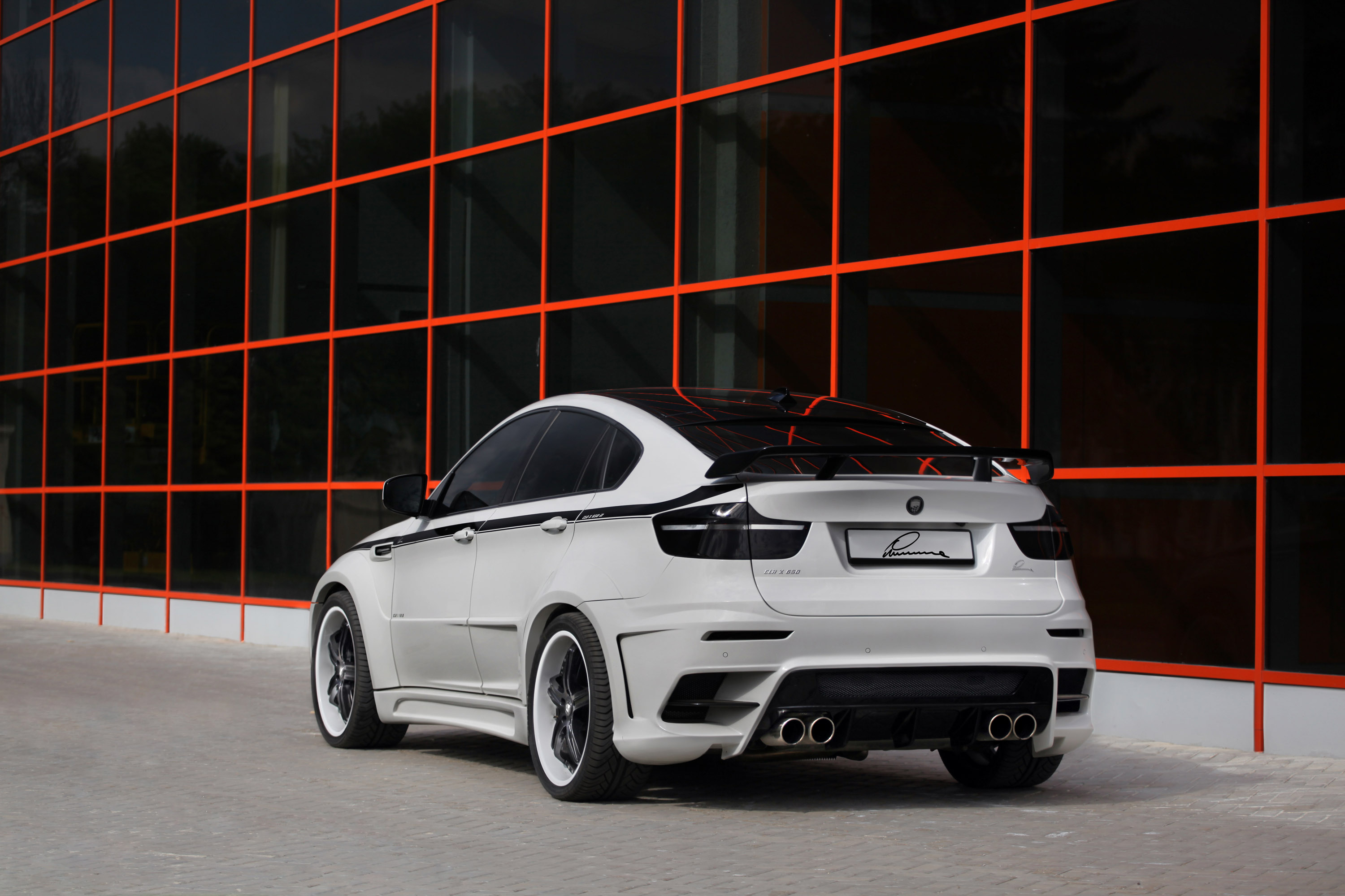 LUMMA BMW CLR X 650 M