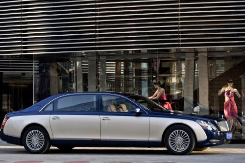Maybach 62 (2010) - picture 17 of 31