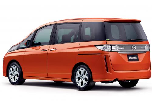 Mazda Biante (2010) - picture 8 of 17