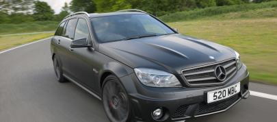 Mercedes-Benz DR520 (2010) - picture 4 of 9