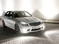 Mercedes-Benz DR520 (2010) - picture 2 of 9