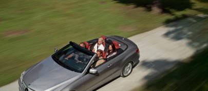 Mercedes-Benz E-Class Cabriolet (2010) - picture 39 of 52