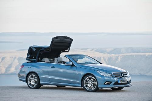 Mercedes-Benz E-Class Cabriolet (2010) - picture 17 of 52