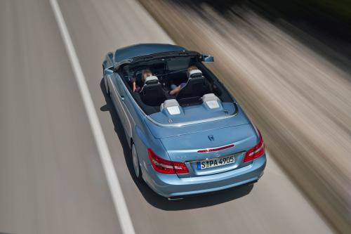 Mercedes-Benz E-Class Cabriolet (2010) - picture 24 of 52
