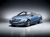Mercedes-Benz E-Class Cabriolet (2010) - picture 1 of 52